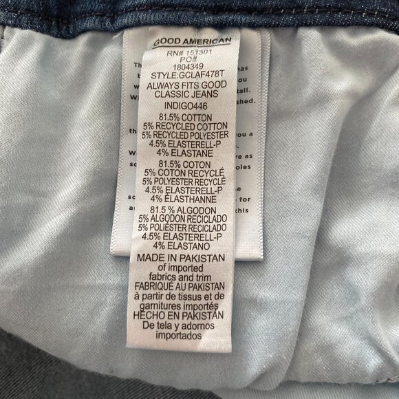 Good American Always Fits Good Legs Classic Raw Hem Straight Jeans - Picture 12 of 13